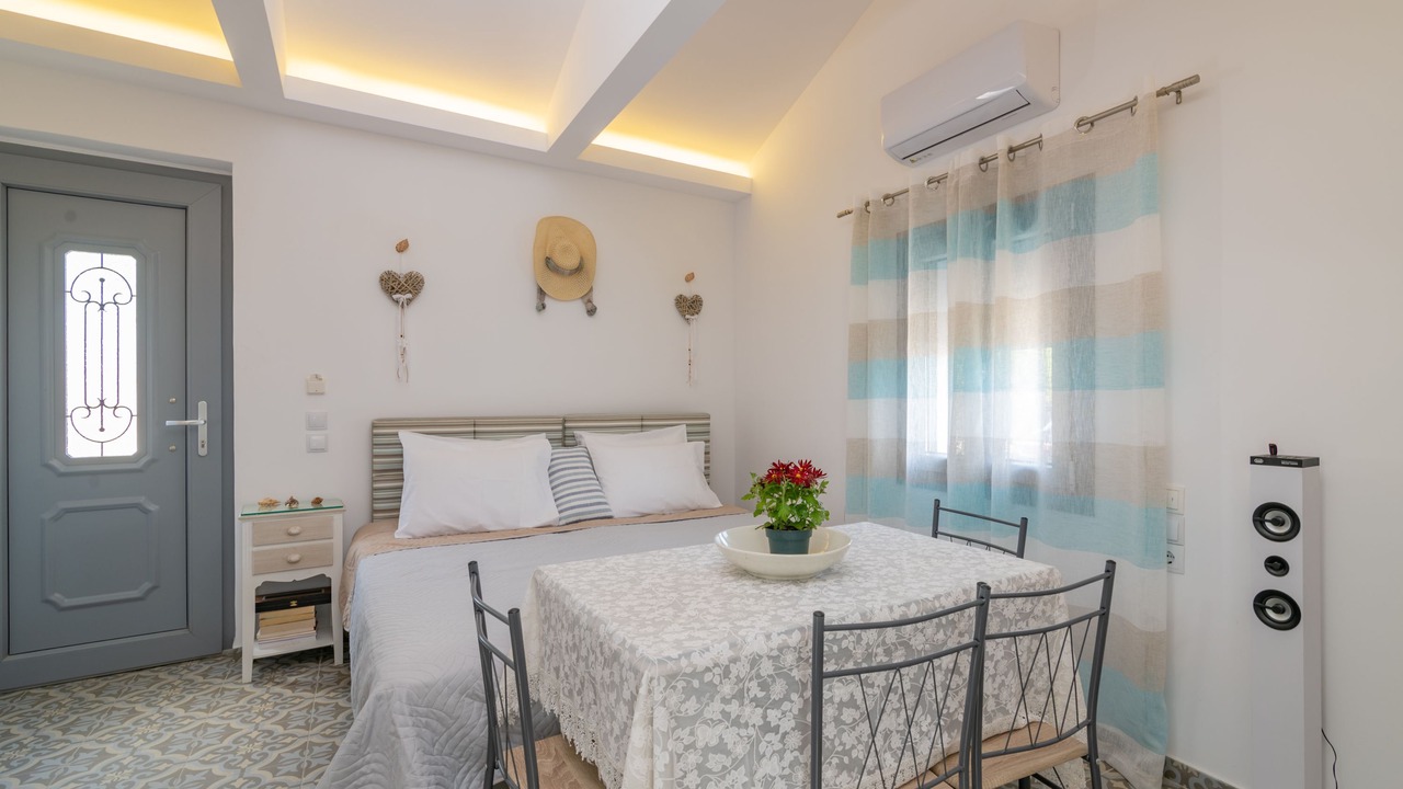 Photo of Bedroom in Skinaria