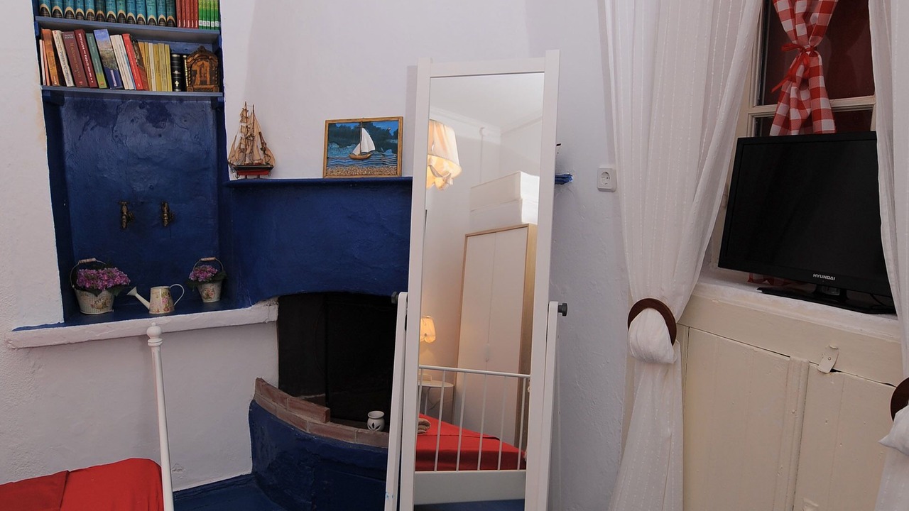Photo of Bedroom in Velanidia