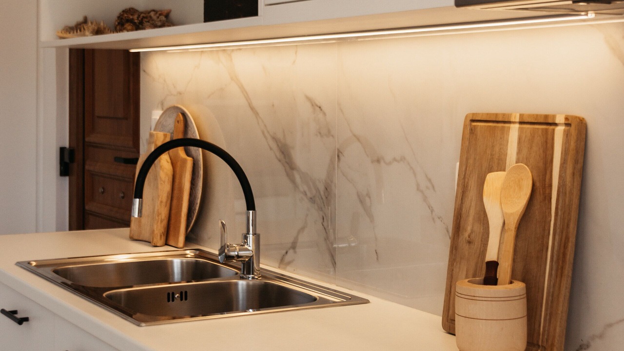 Photo of Kitchen in Lefkogeia