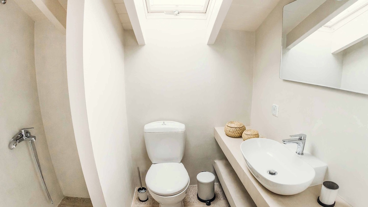 Photo of Bathroom in Lardos