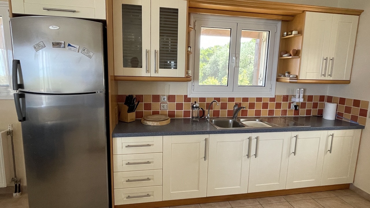 Photo of Kitchen in Agios Stefanos Avliotes