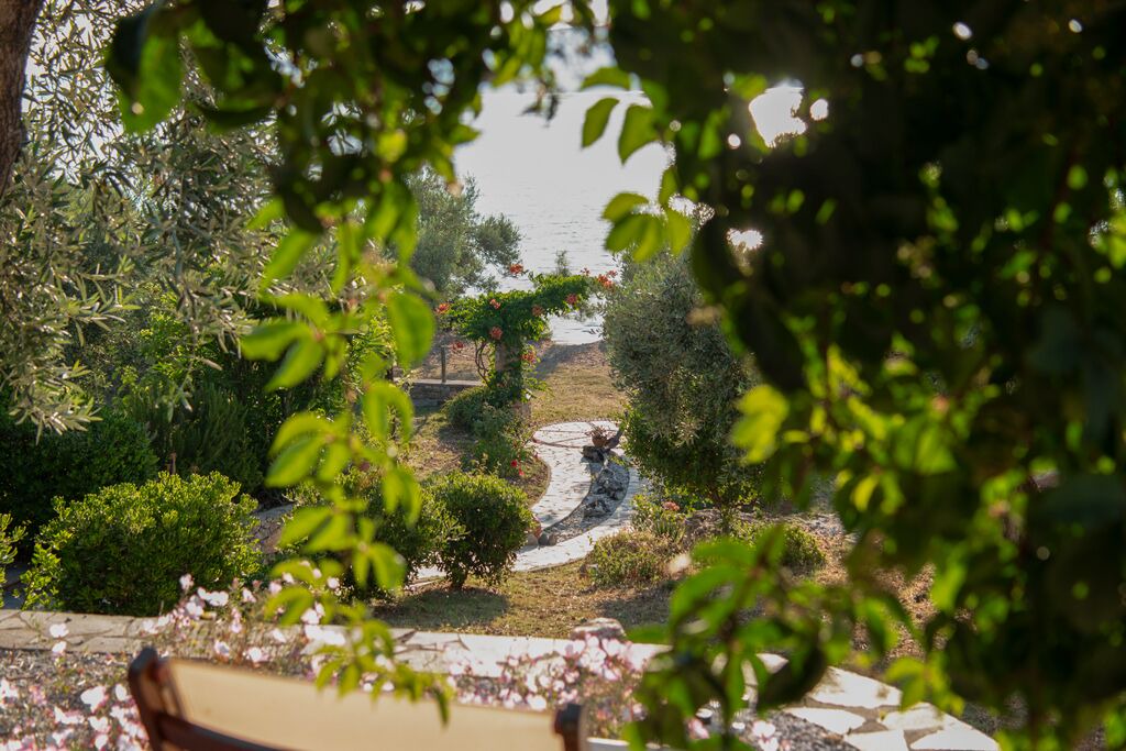 Photo of Outdoor in Steni Vala