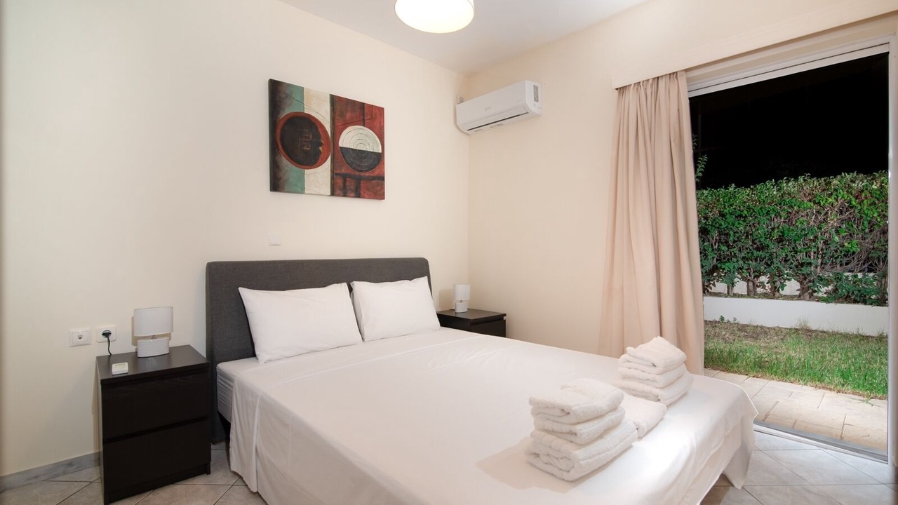 Photo of Bedroom in Porto Rafti