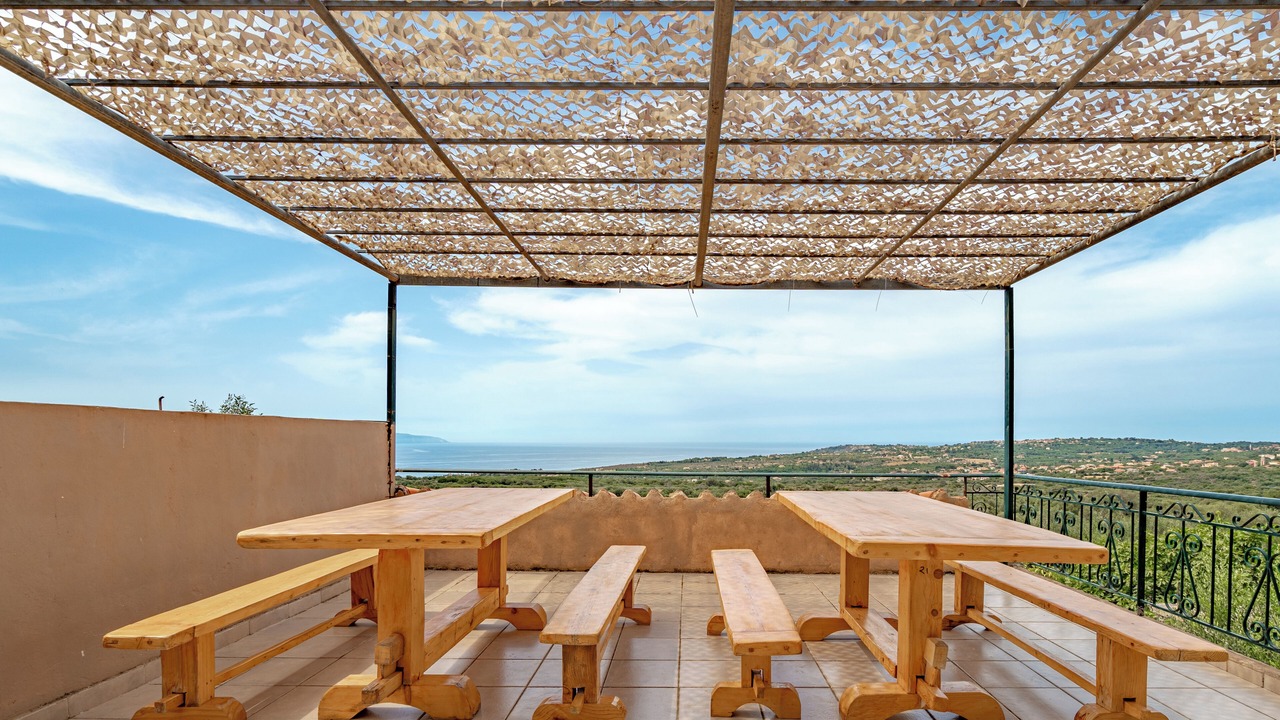Photo of Outdoor in Leivathos