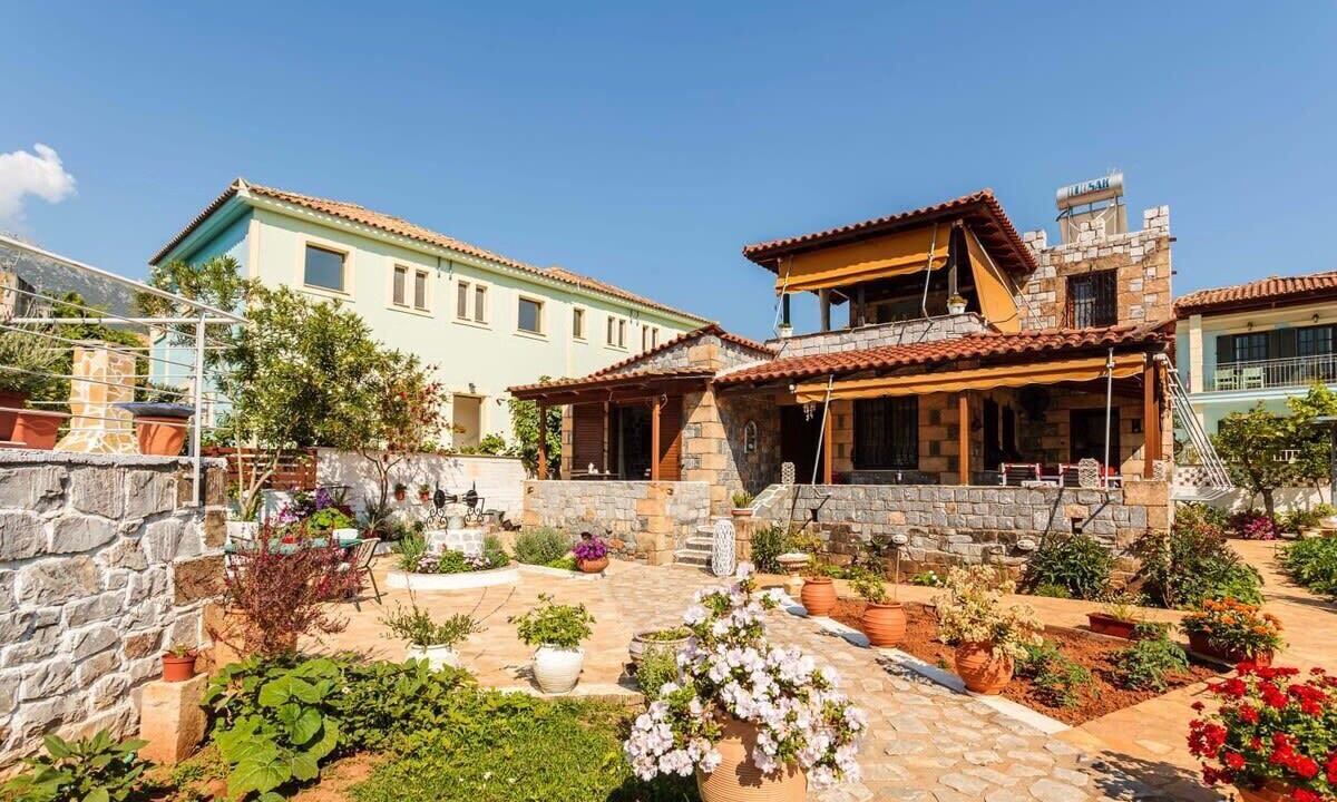 Photo of Outdoor in Lefktron