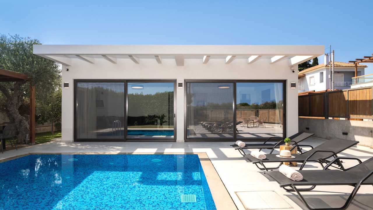 Photo of Outdoor in Neromilos