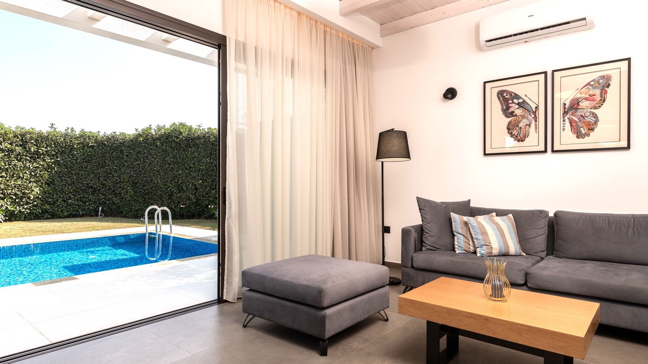 Photo of Outdoor in Neromilos