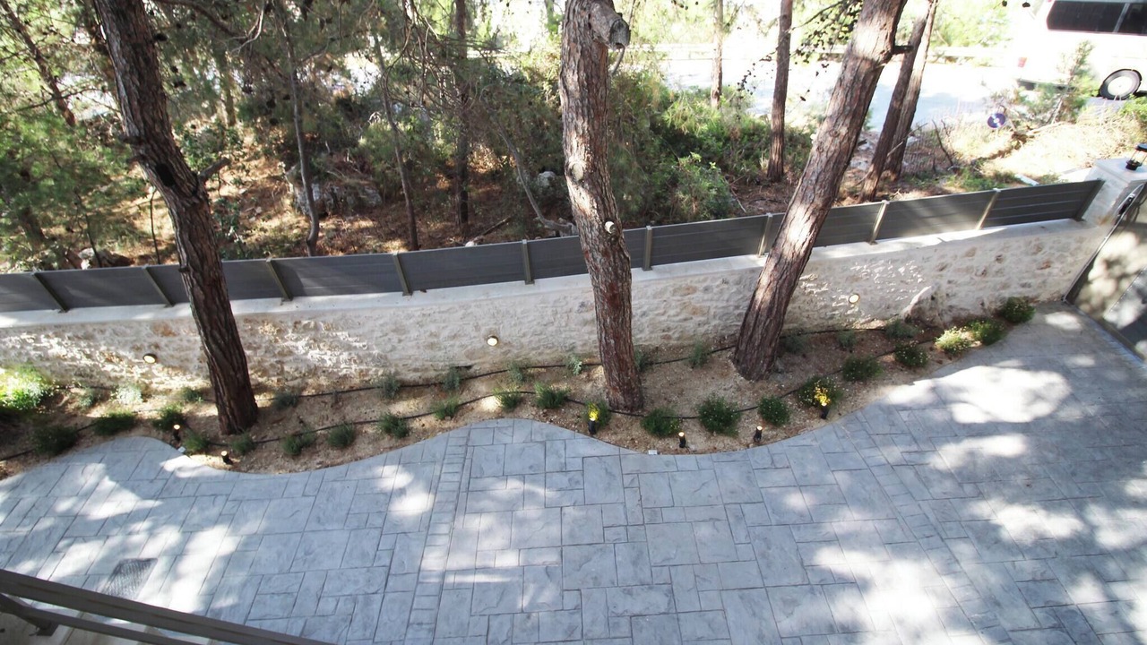 Photo of Outdoor in Violi Charaki