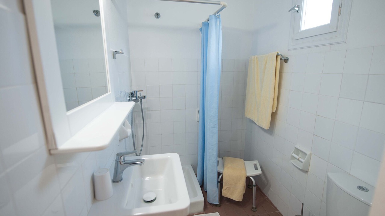 Photo of Bathroom in Acharavi
