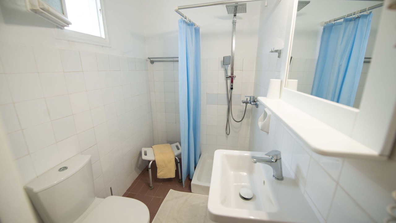 Photo of Bathroom in Acharavi
