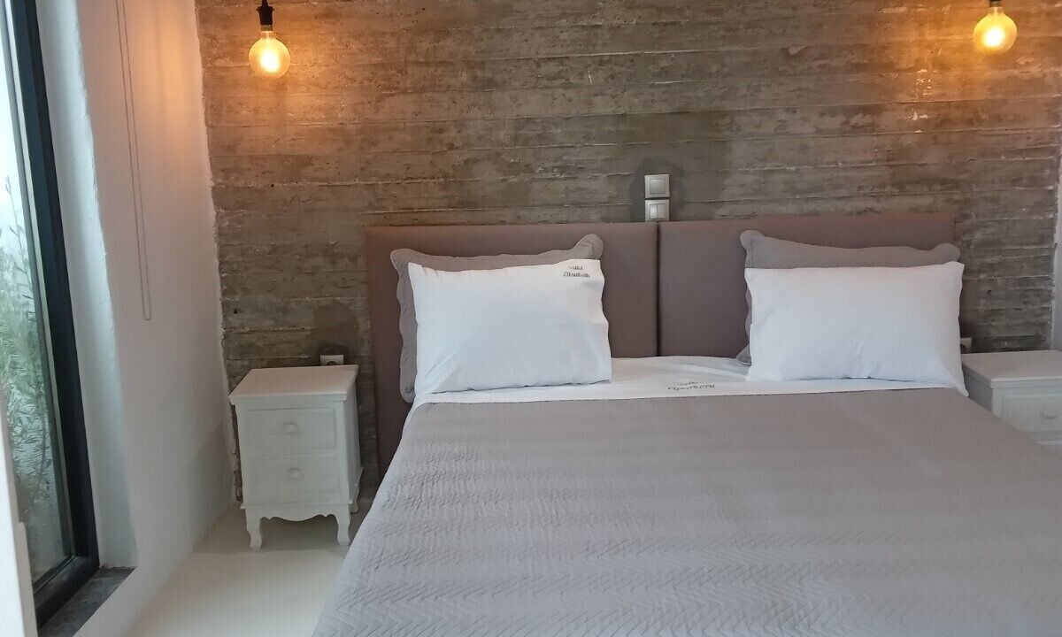 Photo of Bedroom in Chalikeri