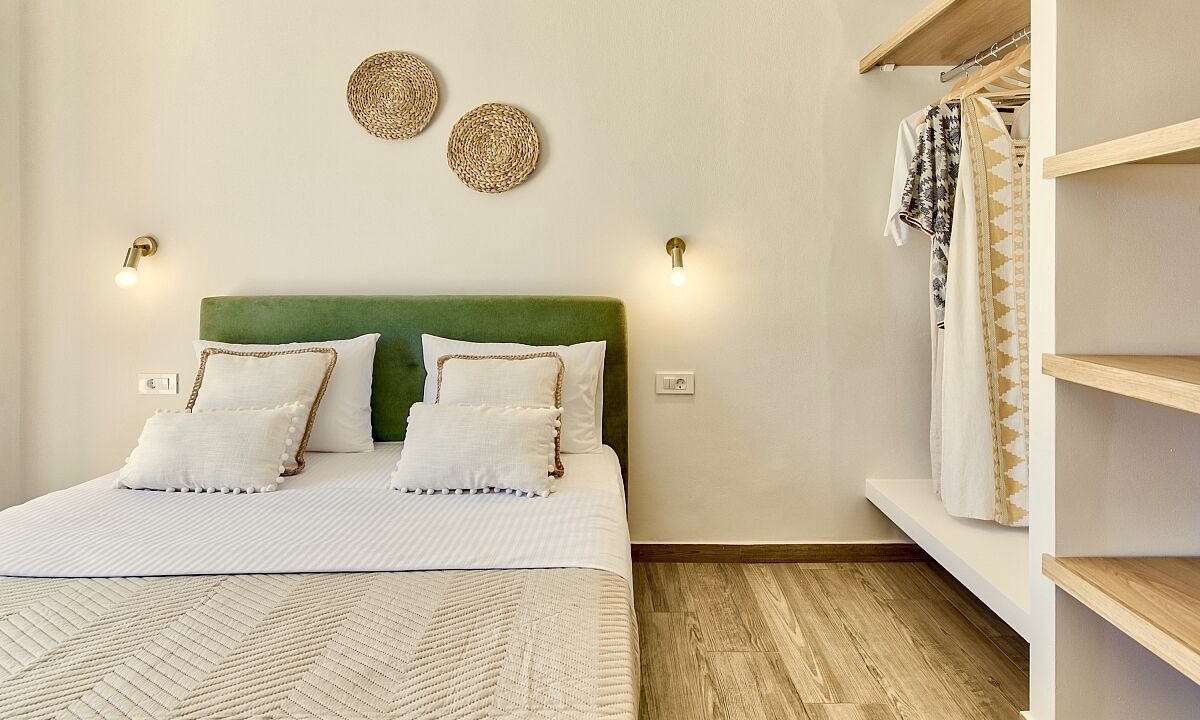 Photo of Bedroom in Pigadhakia