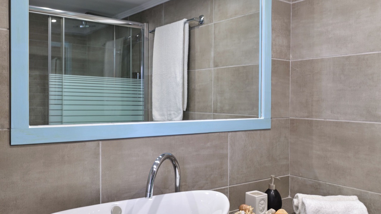Photo of Bathroom in Naousa
