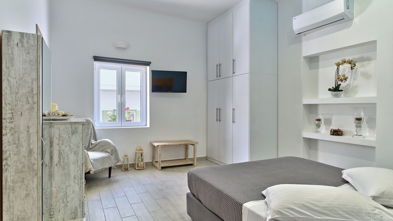 Photo of Bedroom in Naousa