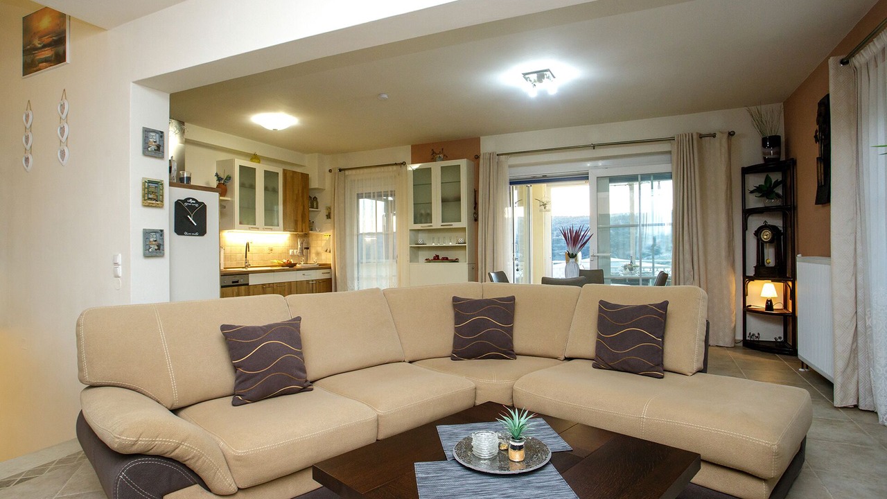 Photo of Livingroom in Gouvai