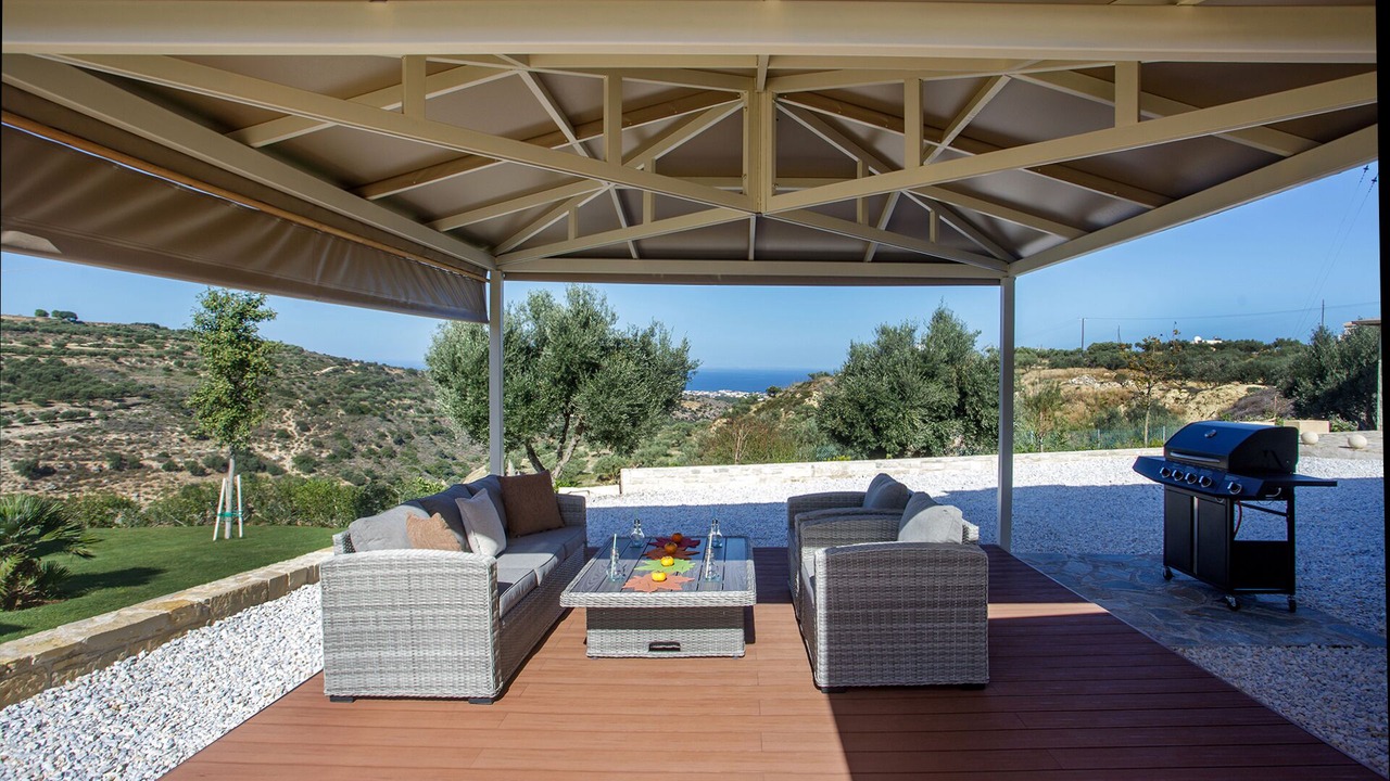Photo of Patio Balcony in Gouvai