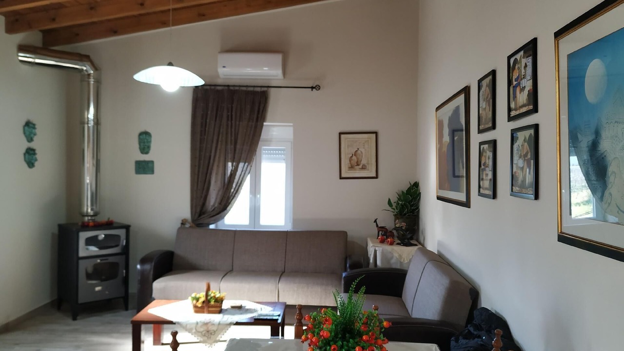 Photo of Livingroom in Gortyna