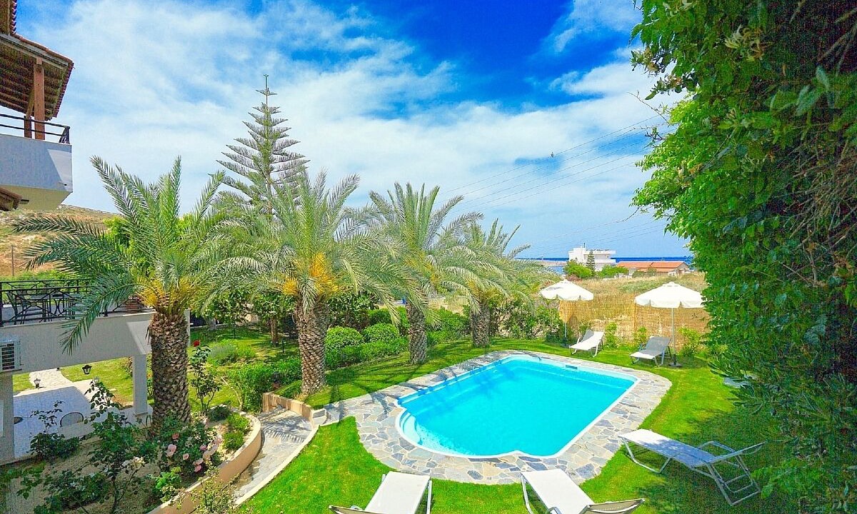 Photo of Outdoor in Karteros