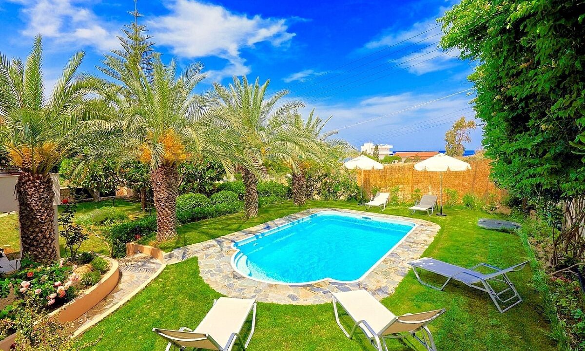 Photo of Outdoor in Karteros