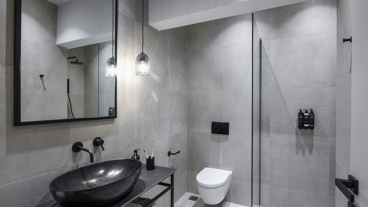 Photo of Bathroom in Ladadika