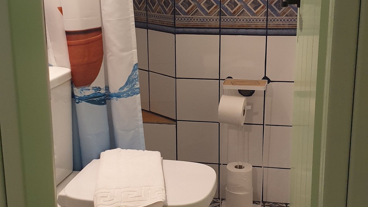 Photo of Bathroom in Kithnos