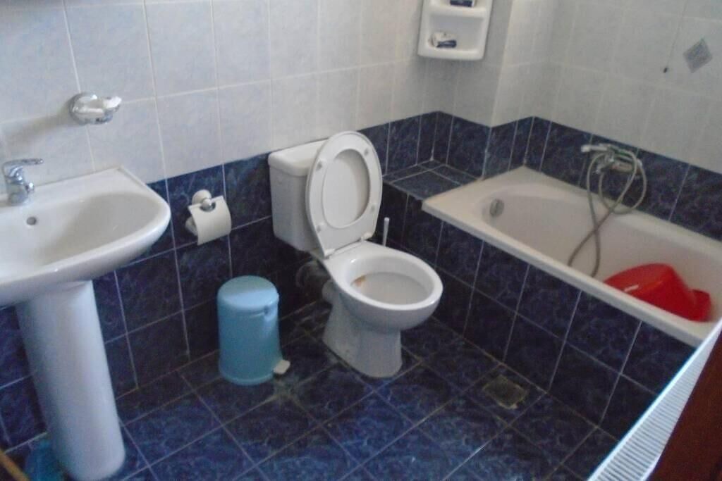 Photo of Bathroom in Aleimmatades