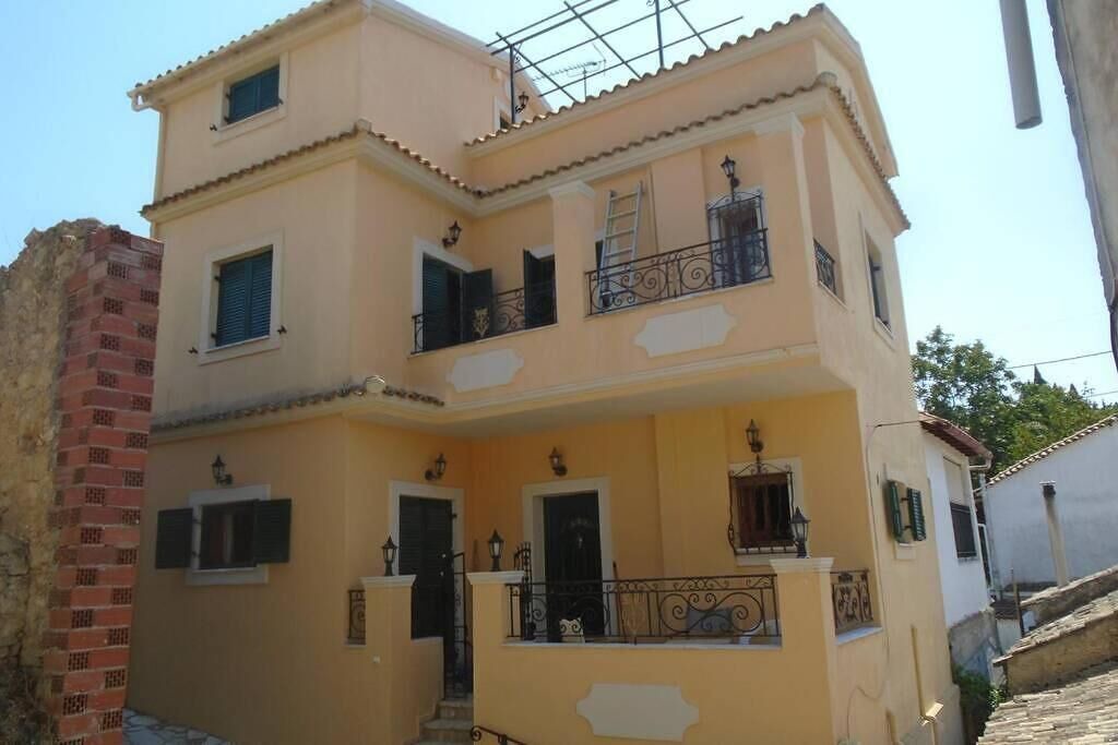 Photo of Outdoor in Aleimmatades