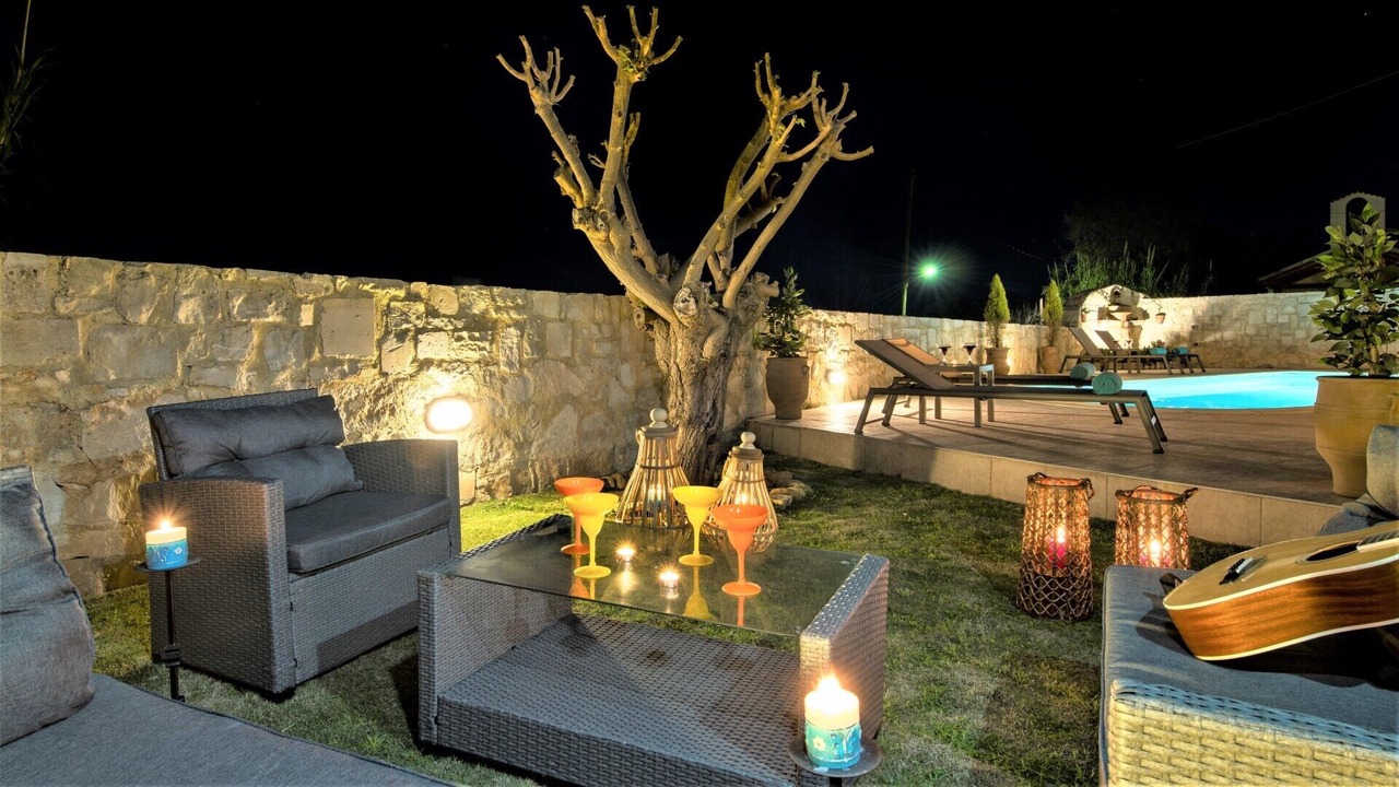 Photo of Outdoor in Tavronitis