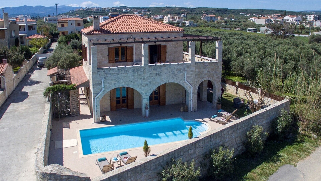 Photo of Outdoor in Tavronitis