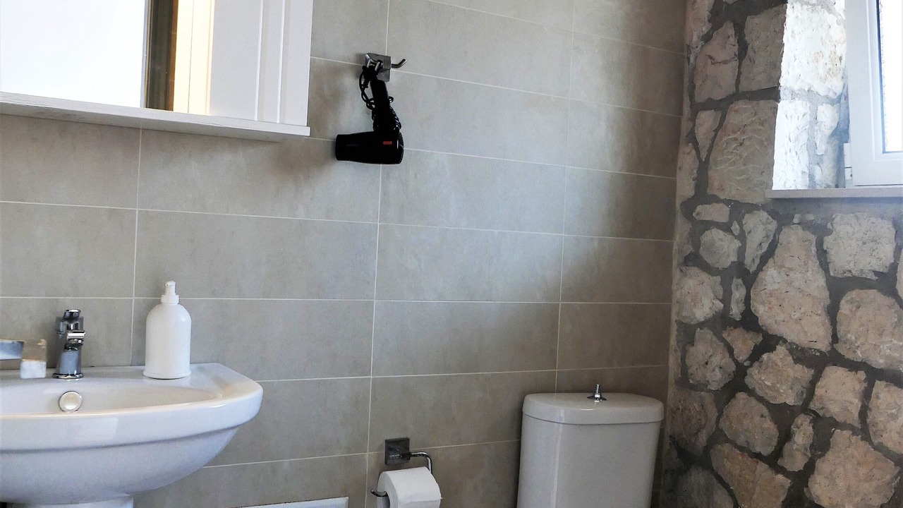 Photo of Bathroom in Fternon