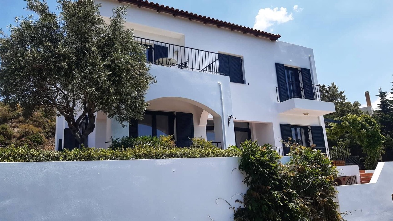 Photo of Outdoor in Monopari