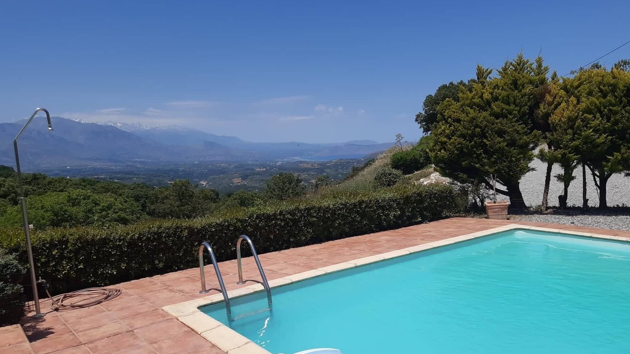 Photo of Outdoor in Monopari