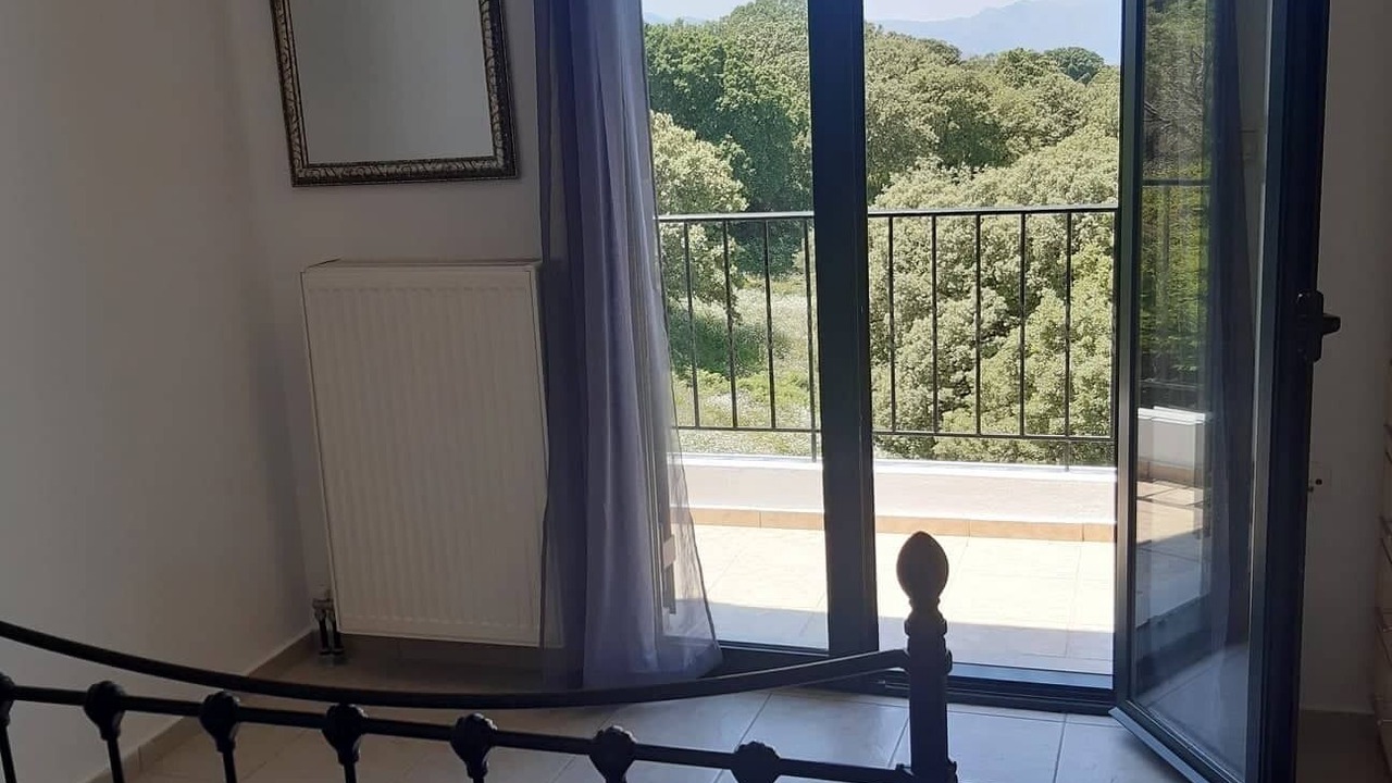 Photo of Bedroom in Monopari