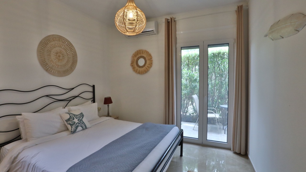 Photo of Bedroom in Adelianos Kampos