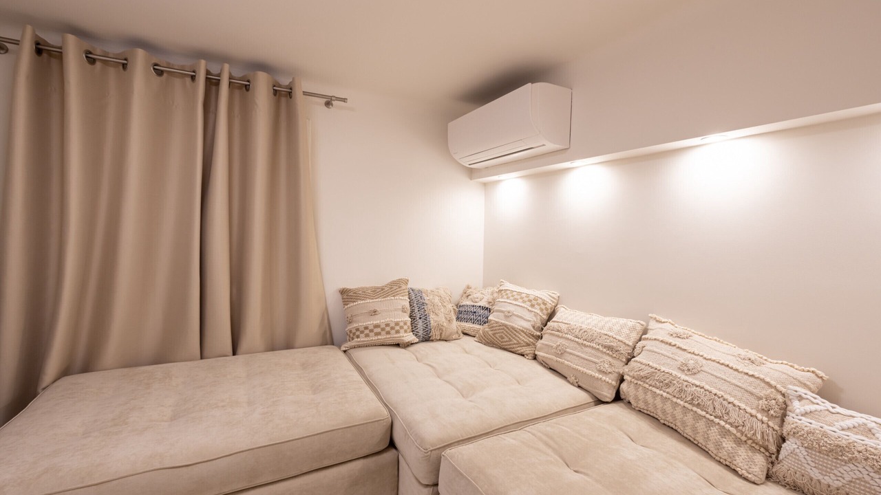 Photo of Livingroom in Plaka