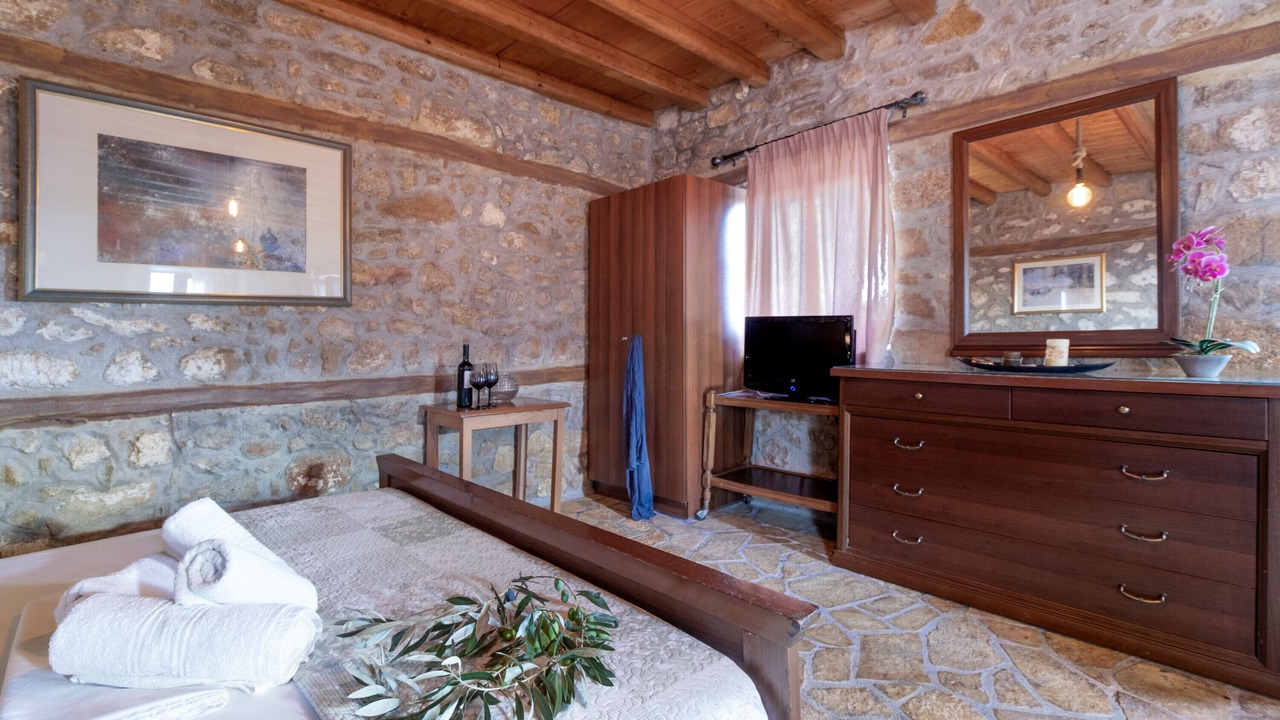 Photo of Bedroom in Drimonas
