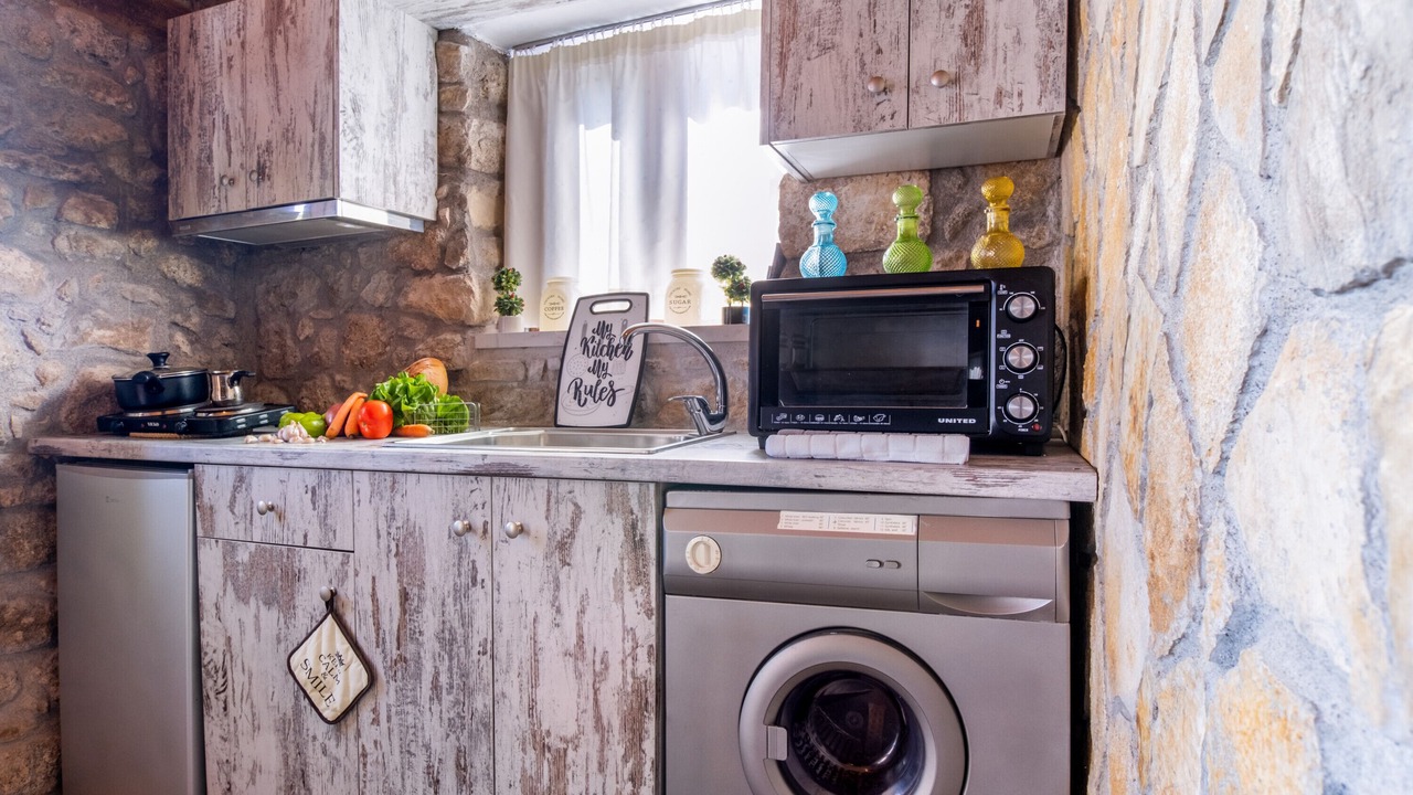 Photo of Kitchen in Drimonas