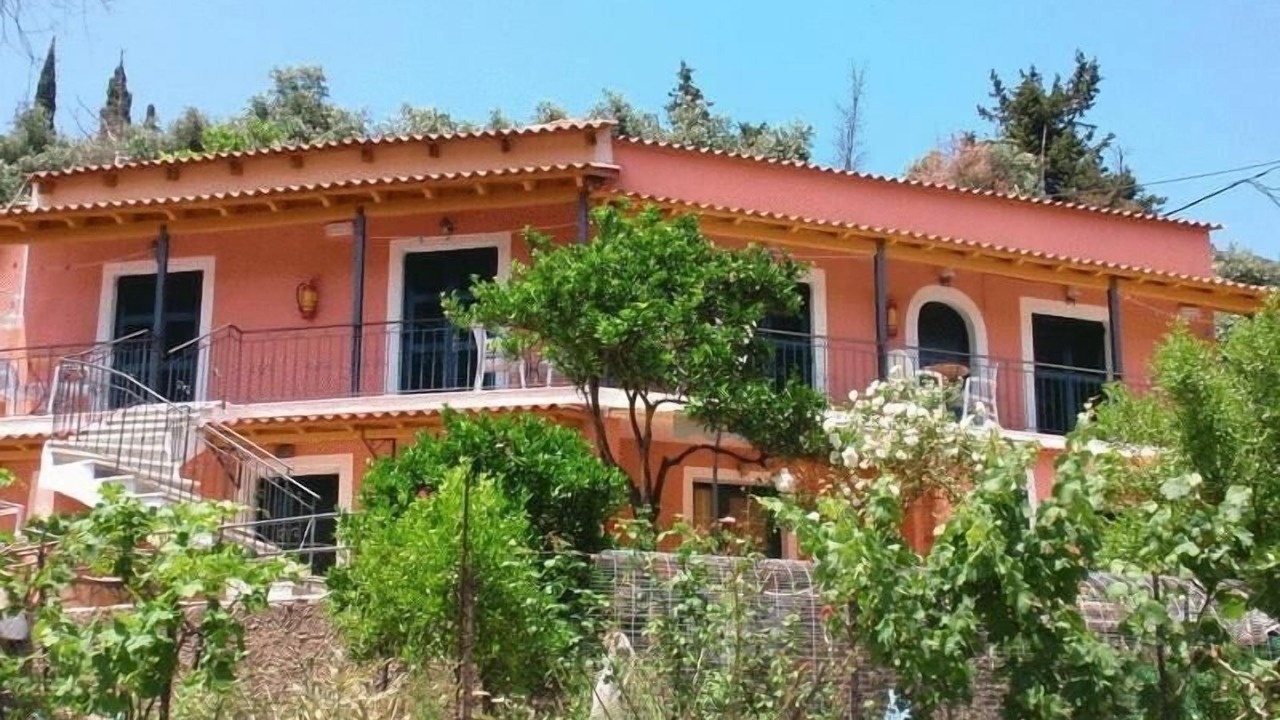 Photo of Outdoor in Lakones