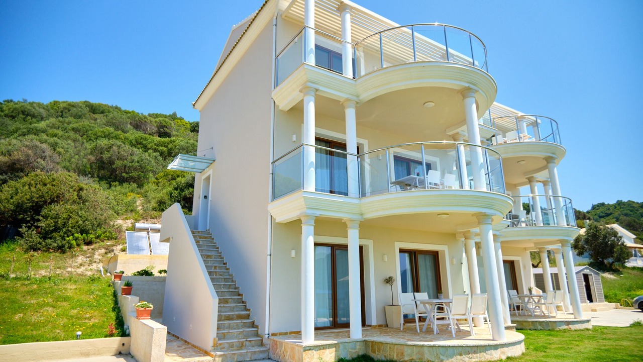 Photo of Others in Afionas