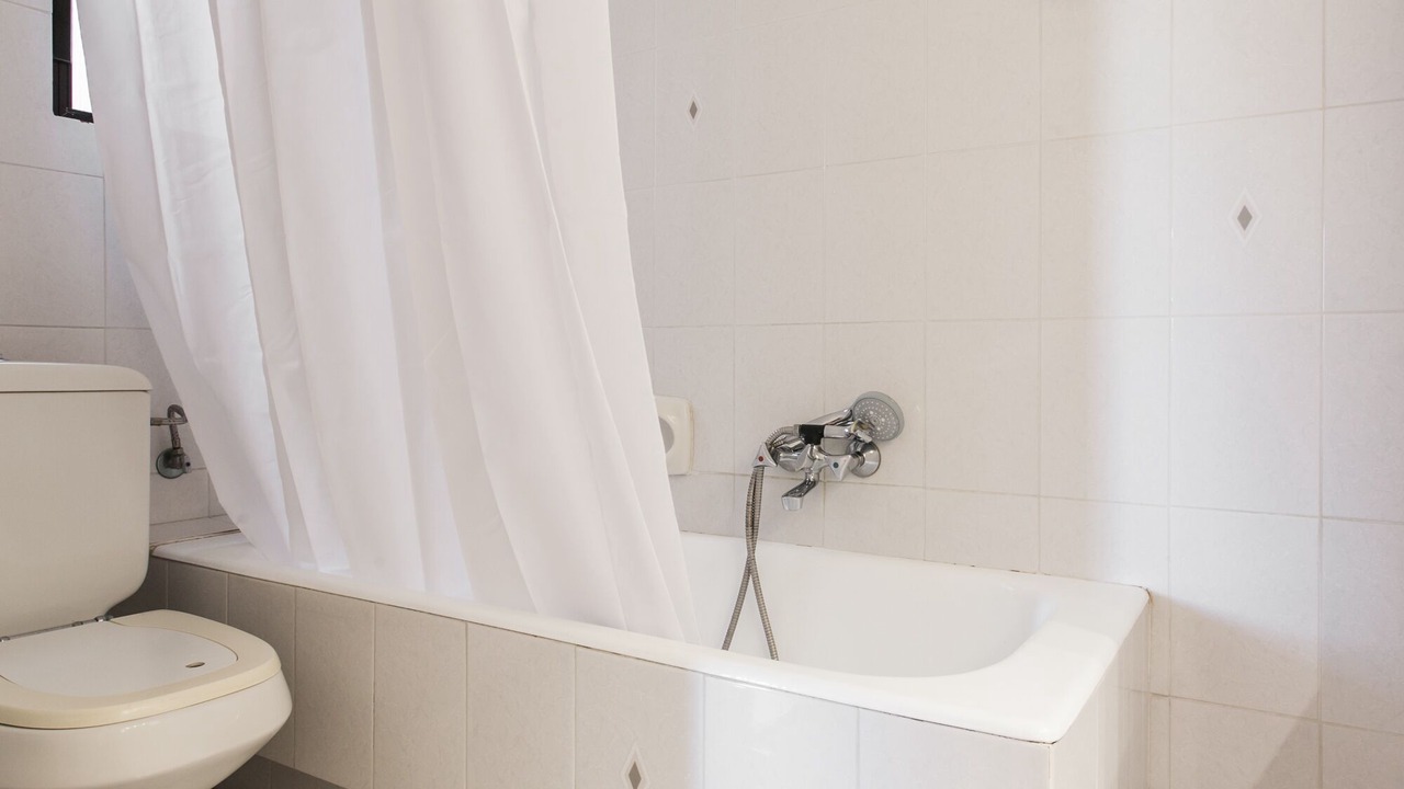 Photo of Bathroom in Marousi