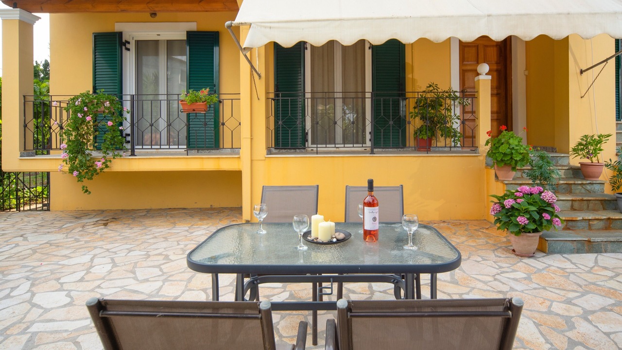 Photo of Outdoor in Tzavros