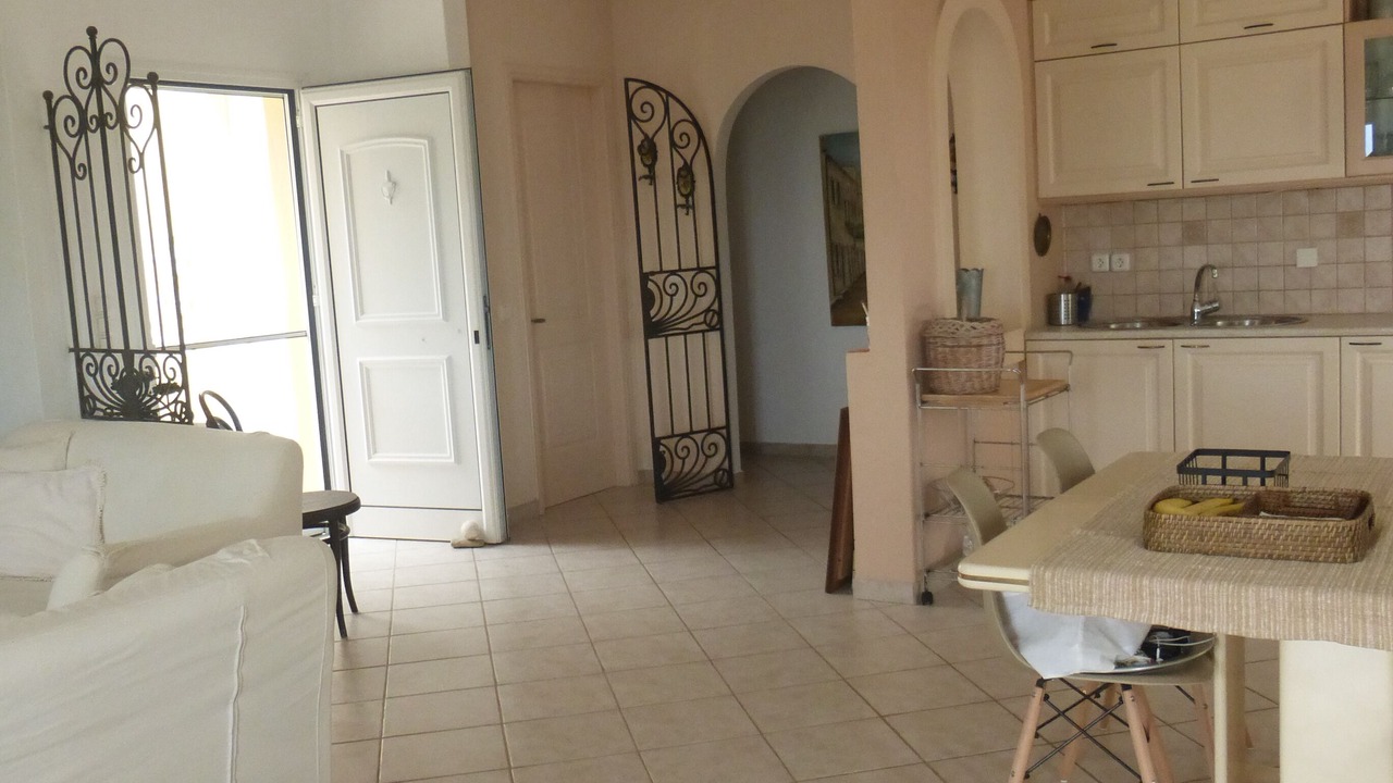 Photo of Livingroom in Agia Pelagia Chlomou