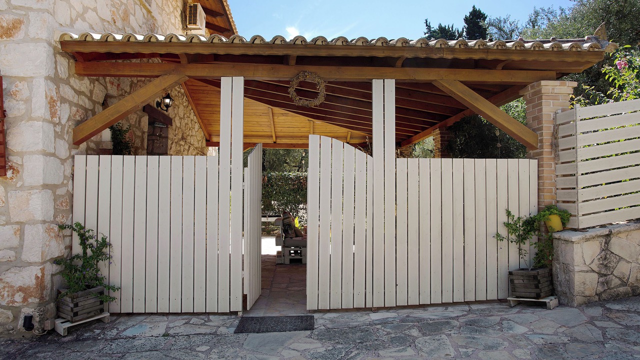 Photo of Outdoor in Lithakia