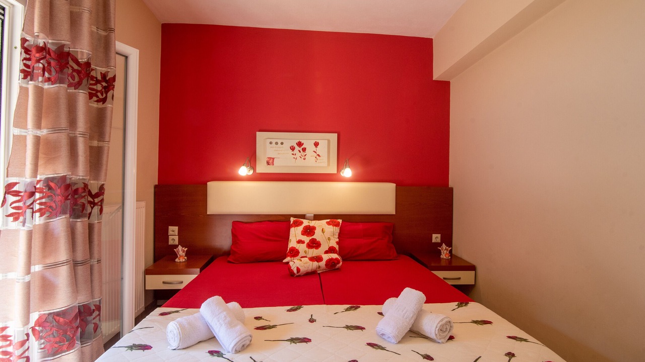 Photo of Bedroom in Messonghi
