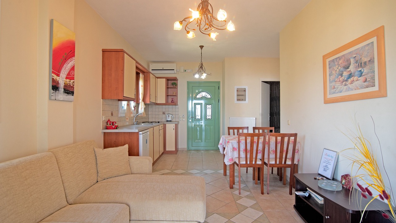 Photo of Livingroom in Messonghi