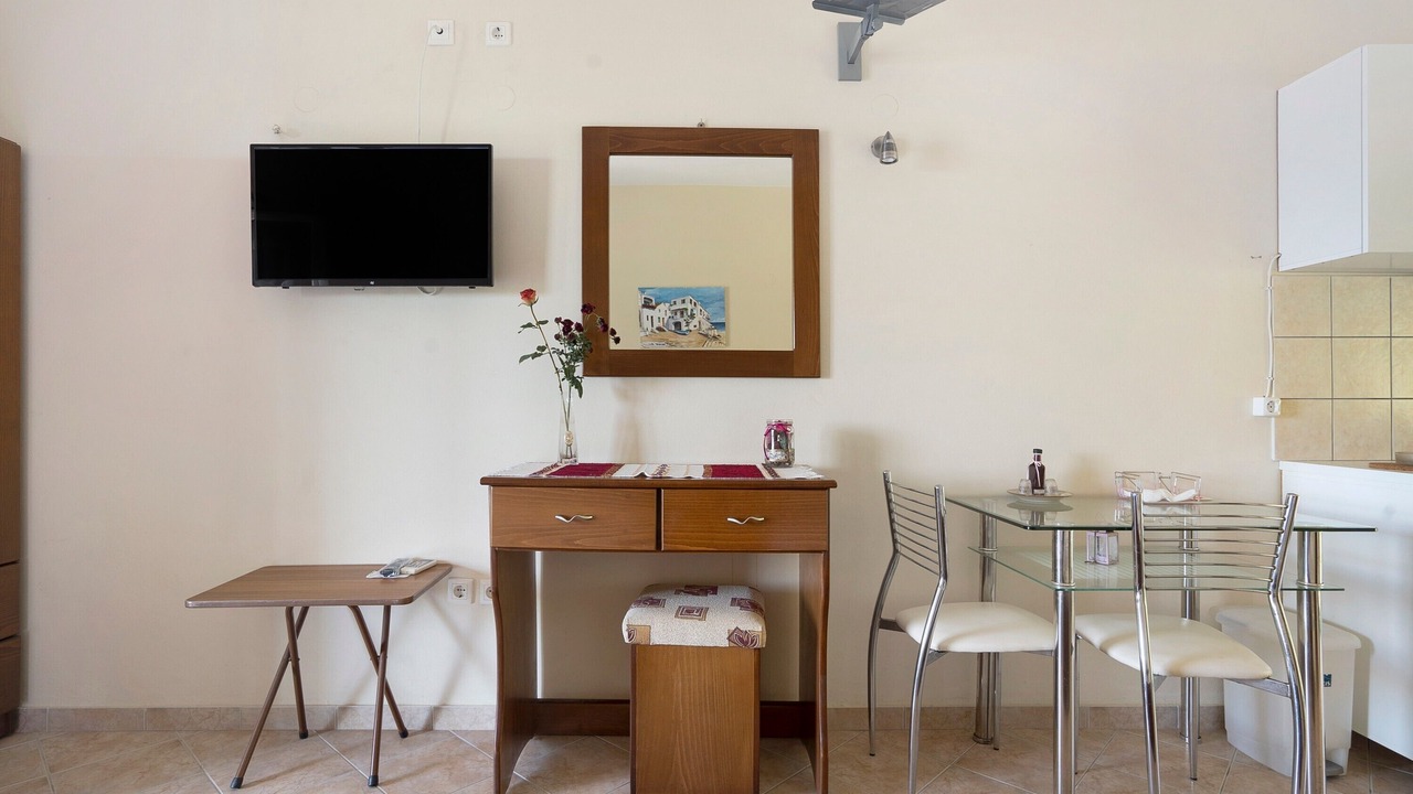 Photo of Bedroom in Mikros Gialos