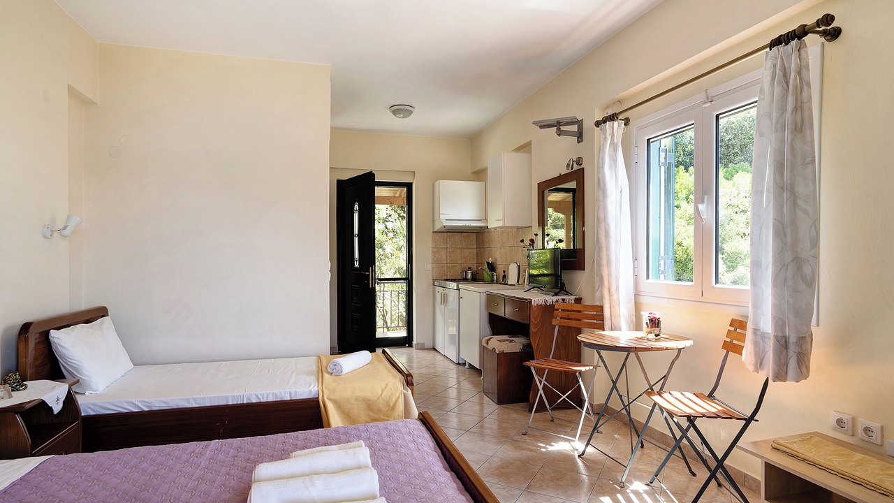 Photo of Bedroom in Mikros Gialos