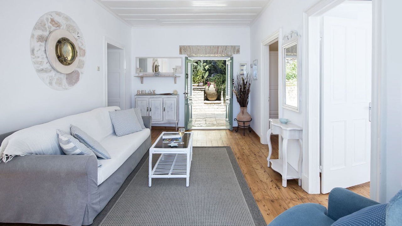 Photo of Livingroom in Katavolos