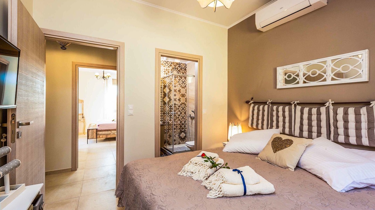 Photo of Bedroom in Monopari