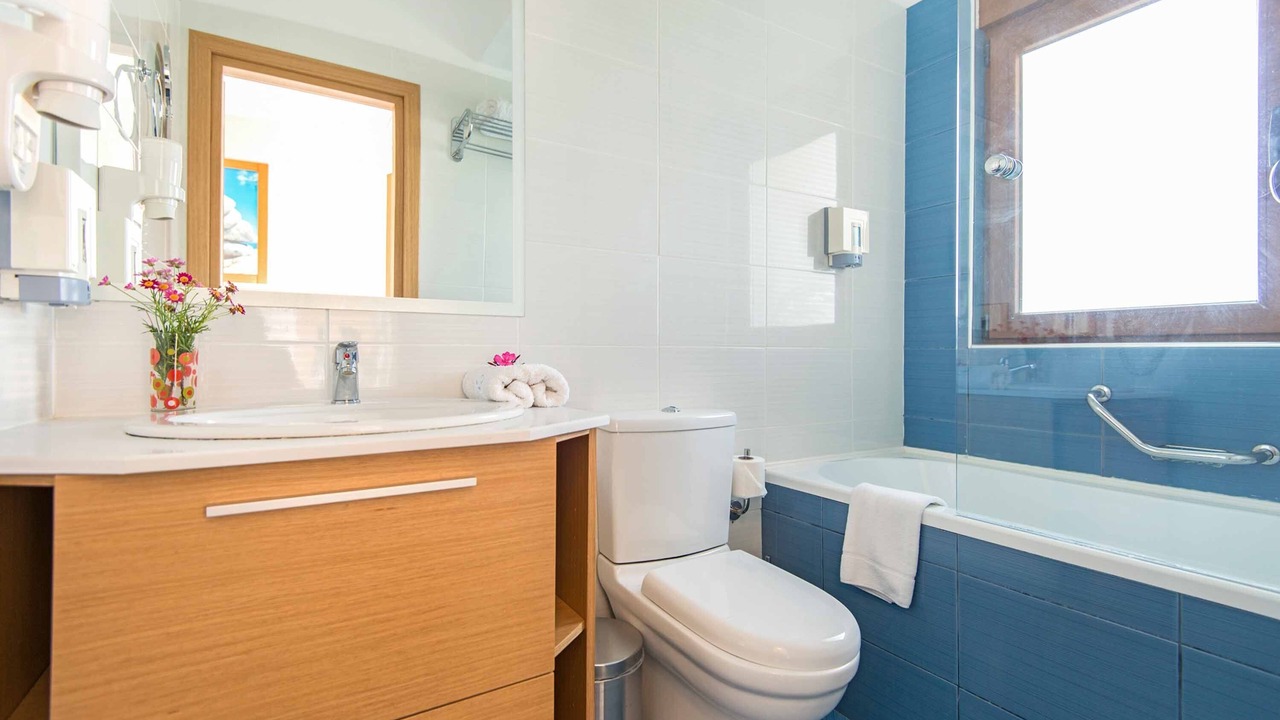 Photo of Bathroom in Kiotari